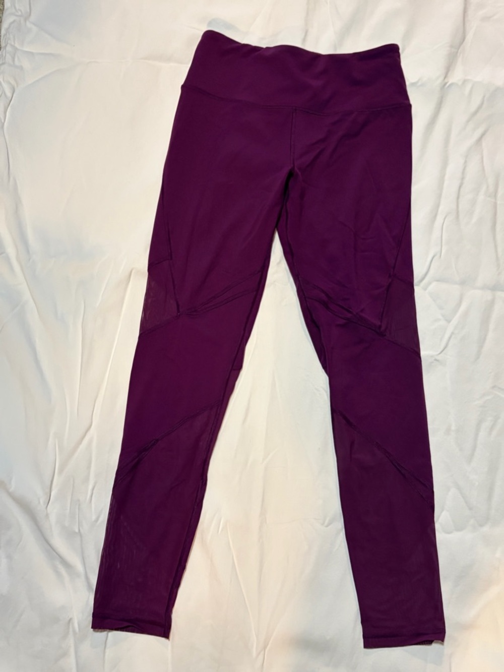 Victoria's Secret Sport Knockout Magenta Leggings with mesh cutouts